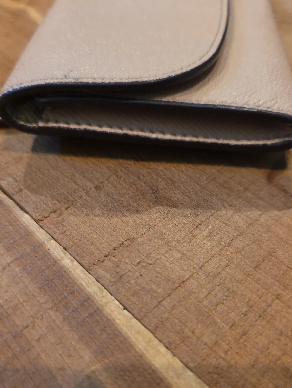 Coach Delicate pink slim wallet